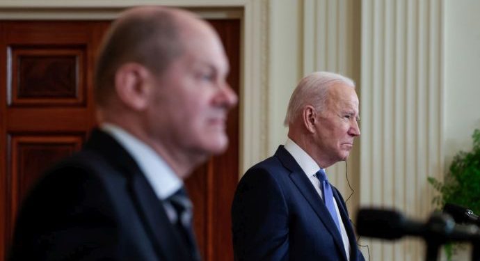 Байден і Шольц поговорили про Україну та ядерний шантаж Путіна