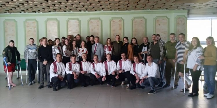 Тернопільські студенти співали для бійців, які лікуються та проходять реабілітацію