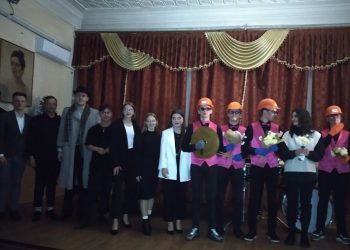 День студента у напівтемряві та при свічках відзначили у Тернополі