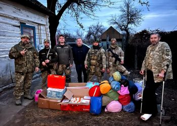 Волонтери благодійного фонду Ігоря Гуди «Твори добро» продовжують допомагати хлопцям на передовій