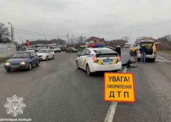 Масштабна ДТП біля “Подолян” у Тернополі: є травмовані