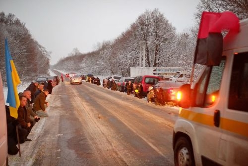 На колінах зустріли тіло Сергія Балагуди з Тернопільщини