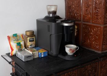 Як жителі Тернопільщини відвідують “Пункти Незламності”