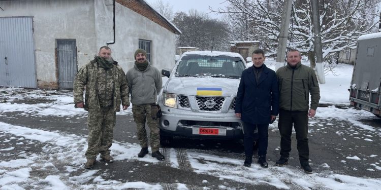 Парламентарій із Тернопільщини Микола Люшняк  відправив на фронт ще один автомобіль (відео)