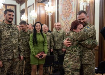 «Пташка» з Тернопільщини отримала нагороду з рук Володимира Зеленського