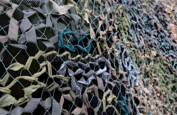 Студенти з Тернополя виготовляють маскувальні сітки (відео)