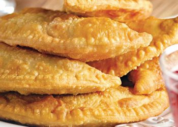 Домашні чебуреки з соковитою м’ясною начинкою та хрумким тістом від тернополянки