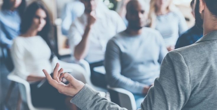 Тернополяни слухали про репутаційну безпеку України (відео)