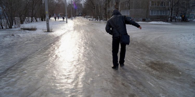 Ожеледиця тa сильний вітер на Тернопільщині