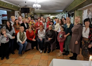 В Тернополі для жінок з числа ВПО організували різдвяне частування