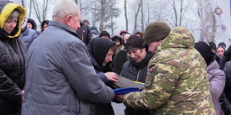 На Тернопільщині попрощалися з чотирма Героями