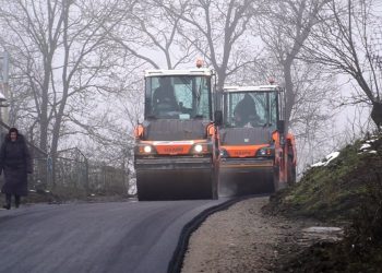 На Теребовлянщині, попри війну, відремонтували велику кількість доріг та тротуарів (відео)