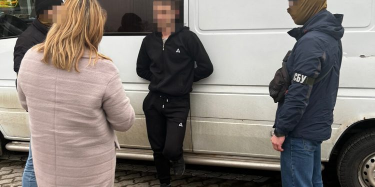 Довозився: підприємець з Тернопільщини переправляв військовозобов’язаних чоловіків через кордон