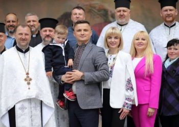 У Міжнародний день сім’ї тернополяни та гості міста просто неба об’єдналися у спільній молитві (фото)