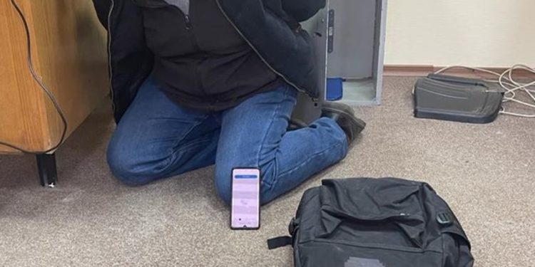 До 14,5 років ув’язнення засуджено «крота», що працював на російські спецслужби