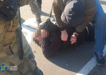 СБУ знешкодила злочинне угруповання, яке тероризувало мешканців Дніпра
