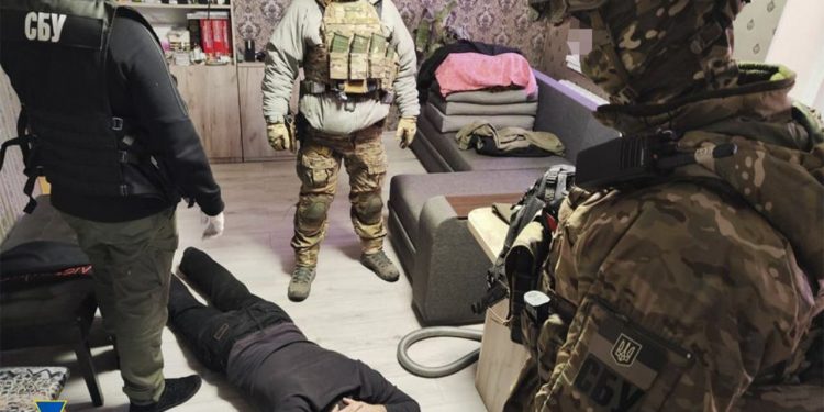 СБУ викрила російську агентуру, яка розвідувала позиції спецпризначенців ЗСУ і готувала теракти на Дніпропетровщині