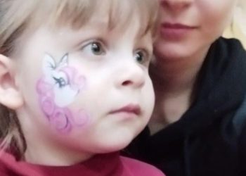 у Тернополі розшукують матір із дитиною