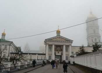 Кому належала Почаївська лавра на Тернопільщині