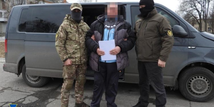 СБУ затримала місцевого депутата на Харківщині, який наказав переобладнати українські лікарні під військові госпіталі рашистів