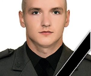 Молодому захиснику з Тернополя встановлять меморіальну таблицю на фасаді рідної школи