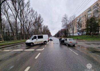 Аварія на проспекті Злуки у Тернополі