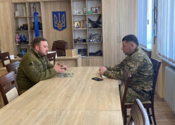 У Тернопільський коледж завітав молодший лейтенант капеланської служби: обговорили багато питань