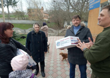 «Хвилі Змін» перед Великоднем роздали допомогу для Борсуківської громади