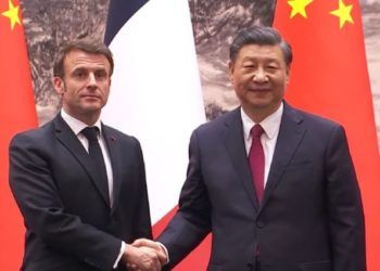 Погода поки військова, — Макрон про можливість перемовин України та рф