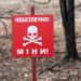 Діти в Україні зростають в оточенні мін: історії війни (відео)