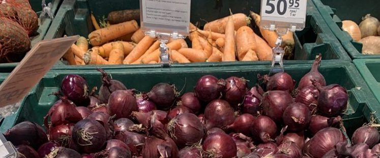 Аграрії Тернопільщини знають секрет підняття врожайності моркви