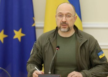 Шмигаль відповів на петицію із закликом не забороняти УПЦ МП