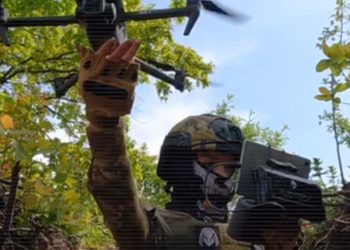 Відомий тернопільський журналіст, який зараз воює, закликав фінансово допомогти його підрозділу