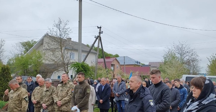 На Тернопільщині провели в останню дорогу бійця Івана Солтиса із Підгаєць