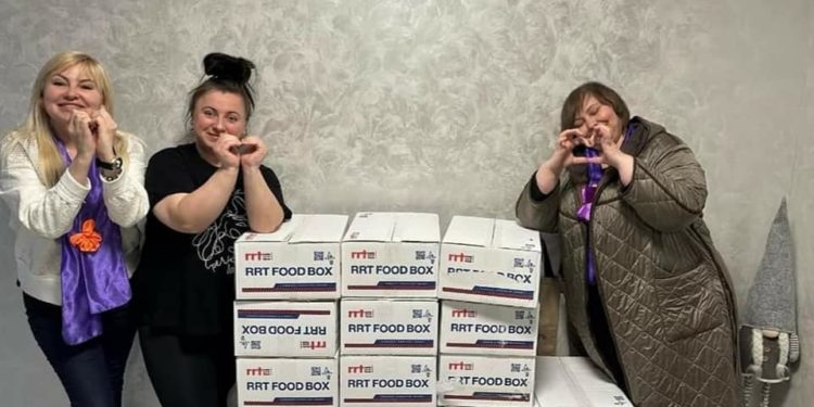 У Тернополі волонтери допомагають сім’ям, що опинилися в складних обставинах