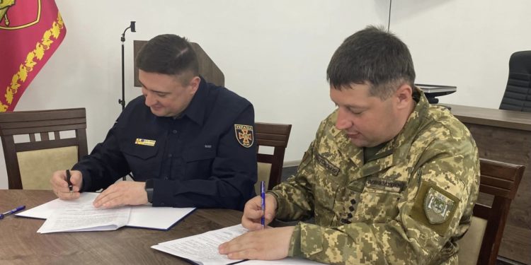 Підписано Меморандум про співпрацю між Департаментом освіти і науки Тернопільської ОВА, Головним управлінням ДСНС у Тернопільській області та Тернопільським коледжем