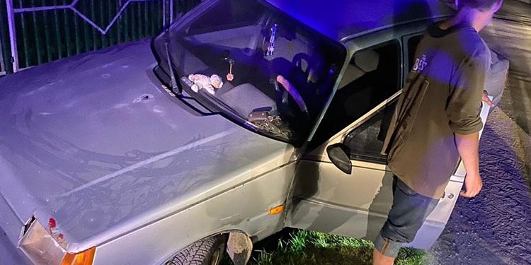 На Чортківщині п’яний молодик скоїв ДТП на вкраденому авто