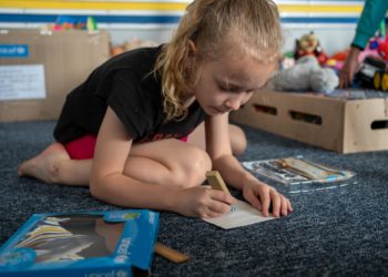 Родини з Херсона втрачають свій дім вдруге