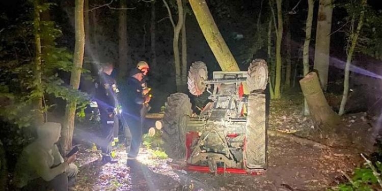 Тракторист загинув, виїжджаючи з лісу на Тернопільщині