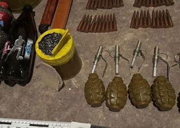 Чоловік з Тернопільщини зберігав вдома гранати та набої