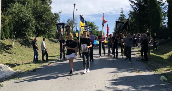 Із загиблим Андрієм Трачем попрощалися на Тернопільщині