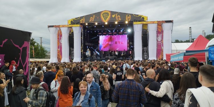 Файне місто набирає обертів