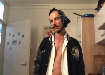 Співак з Тернопільщини “втомився від війни” й втік за кордон