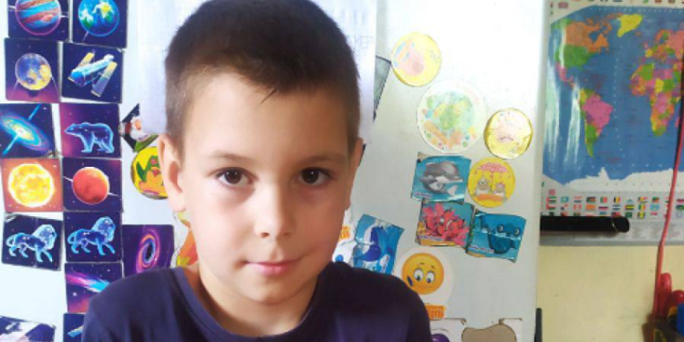 8-річного хлопчикa рф вбилa рaкетою поблизу Коломиї