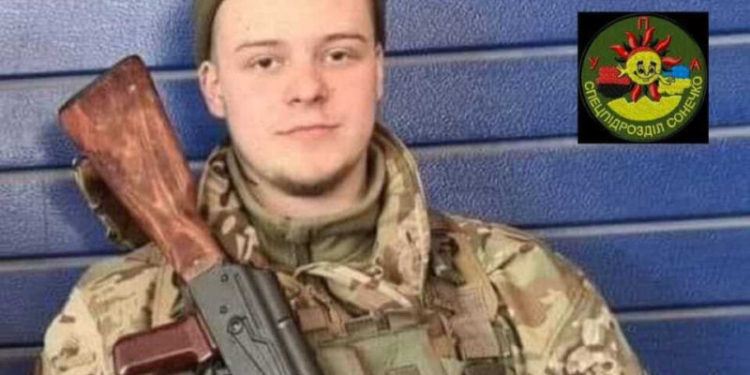 Меморіальну дошку бійцю Миколі Курику з Тернополя відкрили на Київщині (відео)