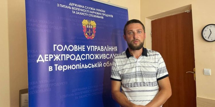 У масовому отруєнні на Тернопільщині винна сальмонела (результати досліджень, відео)