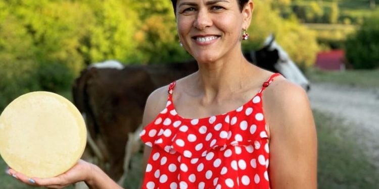 Сир у кропиві варять на Закарпатті