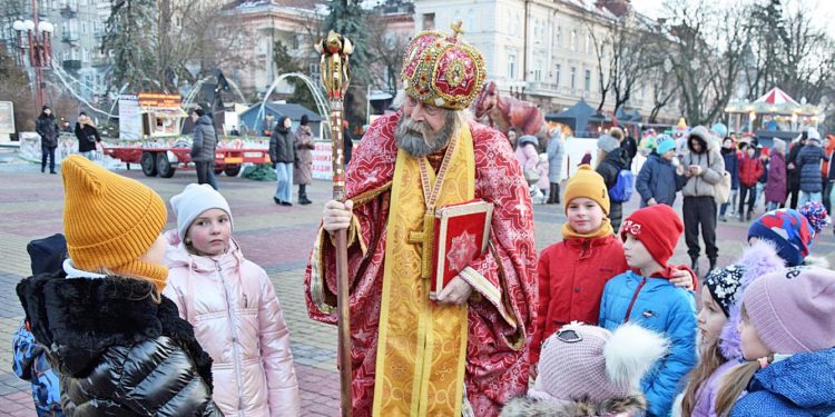 Відійшов у вічність “Тернопільський Миколай” Михайло Безпалько