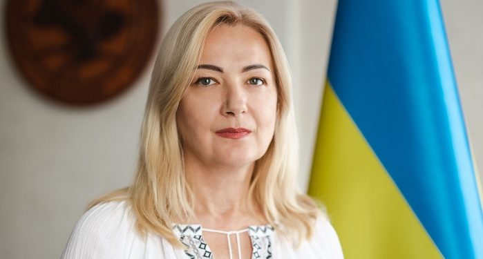 Оксана Десятнюк привітала студентів з Днем молоді