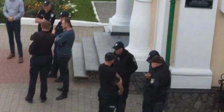 На Тернопільщині поліція навідалася в монастир московського патріархату